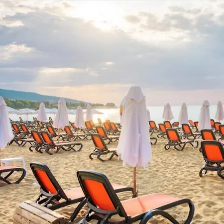 Messembria B504 Sunny Apartmán *