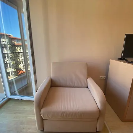 Messembria B504 Sunny * Slăntjev Brjag